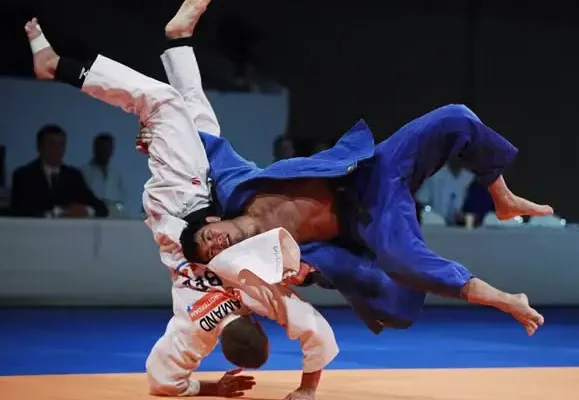 Zapraszamy na judo do UKS Ósemka Nowa Sól – korzyści dla każdego