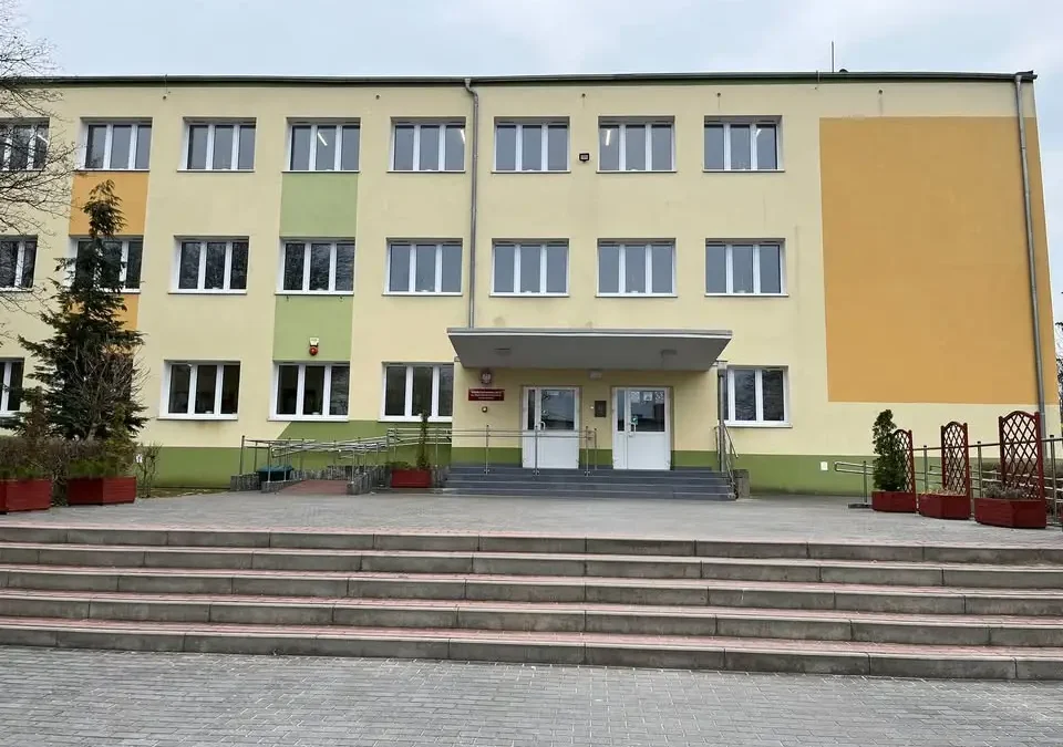 Trwa rekrutacja uzupełniająca do Szkoły Podstawowej nr 2 w Kożuchowie