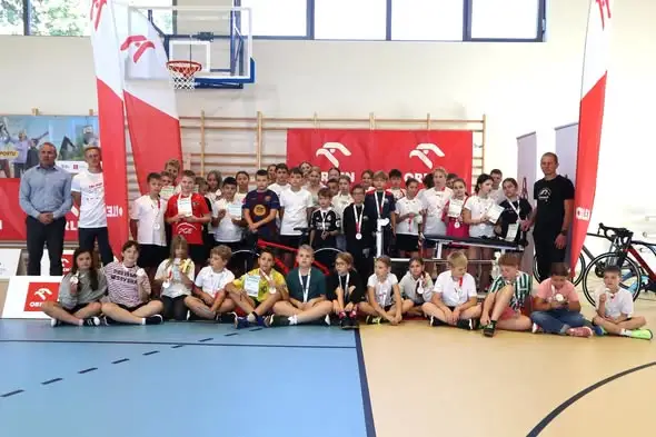 Przyborów: uczniowie Zespołu Edukacyjnego na pierwszym triathlonie