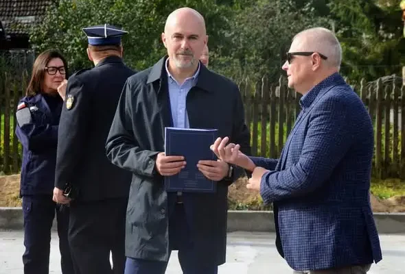 Kapsuła czasu w fundamentach nowej remizy OSP Bielawy