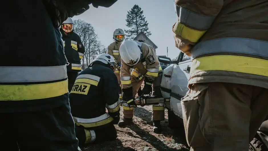 Kolizja na ul. Żeromskiego w Kożuchowie – interweniowały służby ratunkowe