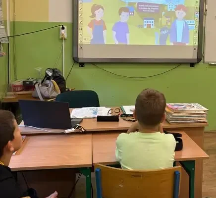 Uczniowie klasy 4b w Ekomoko – lekcja o czystym powietrzu